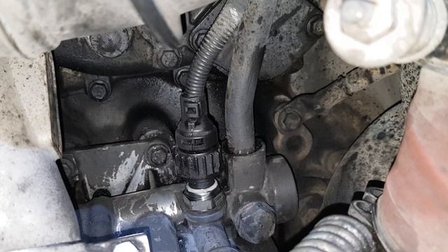 Renault Premium DXI(VOLVO), пропало давление масла. смотреть онлайн