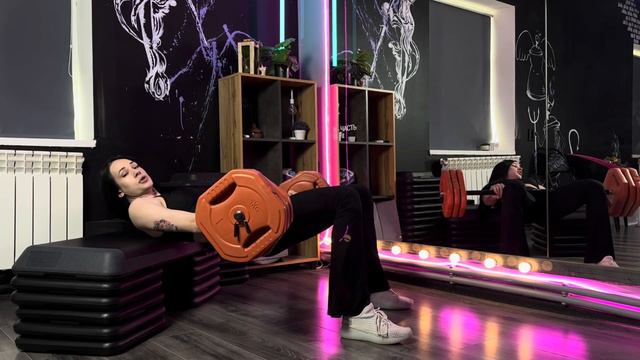 Как накачать ягодицы