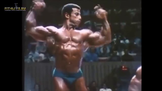 Крис Дикерсон - оперный певец, ставший Мистером Олимпия в возрасте 43 лет (Chris Dickerson)