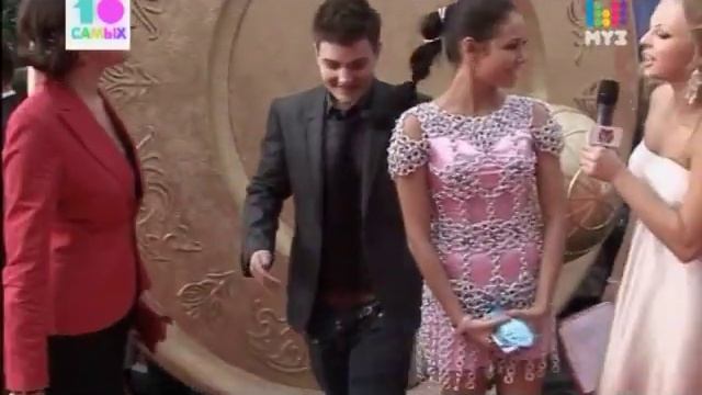 10 самых спортивных звезд: Ляйсан Утяшева смотреть онлайн