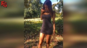 Просто красивые грудастые-жопастые девушки летом