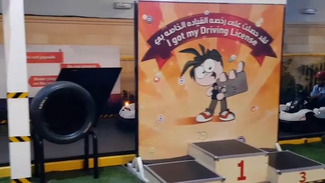 KidZania Dubai Indoor Activities for Kids in Dubai смотреть онлайн