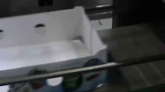 Формовщик лотков и групповая упаковка стаканчиков смотреть онлайн