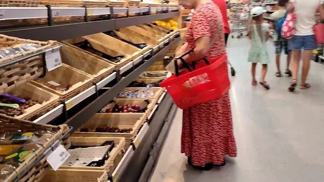 Туапсе, идём на пляж 19.08.23. смотреть онлайн