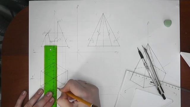 Шестиугольная пирамида. Пересечение с секущими плоскостями.Урок32.(Часть2.ПРОЕКЦИОННОЕ ЧЕРЧЕНИЕ) смотреть онлайн