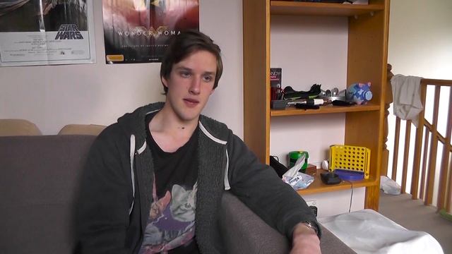 Derailed - Episode 1: The Making of Exit Pursued By A Bear смотреть онлайн