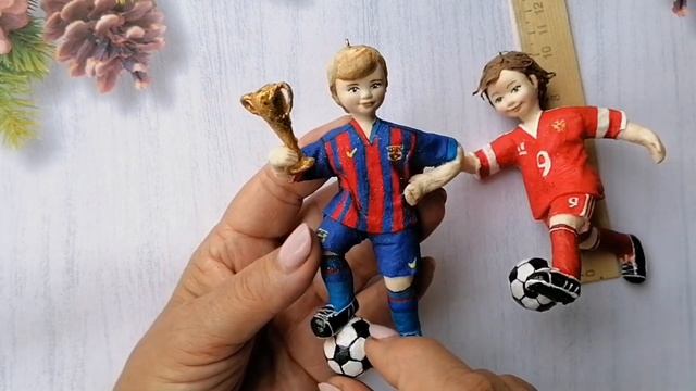 Елочные игрушки ручной работы из ваты Футболисты. Новогодняя коллекция. Ватные игрушки на ёлку. смотреть онлайн