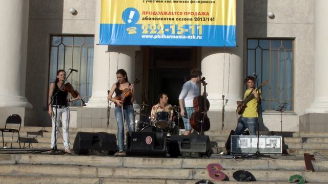 Numb of street - Танец маленьких лебедей (Tchaikovsky cover) DSCF0050 смотреть онлайн