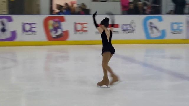 Nika Gulbit 8 years.Старый рояль. смотреть онлайн