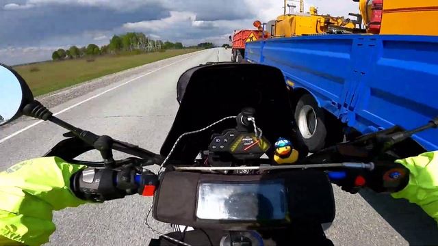 Мотопутешествие на Алтай 2023 на двух китайцах. День 10. Новосибирск - Омск. смотреть онлайн