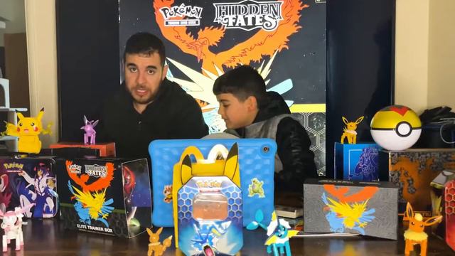 SO SHINY!!! | Hidden Fates Elite Trainer Box | Pokemon Pack Opening смотреть онлайн