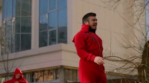 Астемир Апанасов - Bella Ciao в центре Грозного.