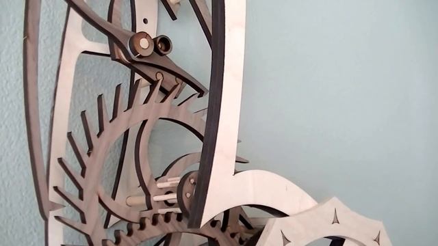 Tranquility Wooden Gear Clock with Grasshopper Escapement смотреть онлайн