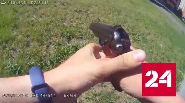 Задержание со стрельбой попало на видео в Петербурге - Россия 24 