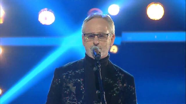 Uno Svenningsson - Det är trots allt jul - Live BingoLotto 6/12 2020 смотреть онлайн