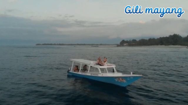 snorkeling sunset sama Gili Mayang glass Battom boat,NTB gili Trawangan Lombok смотреть онлайн