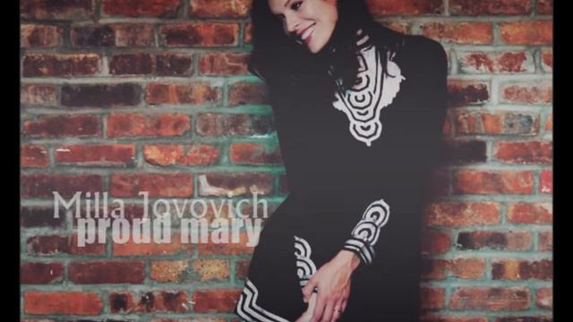 ▶ Milla Jovovich cпіває українською Proud Mary смотреть онлайн