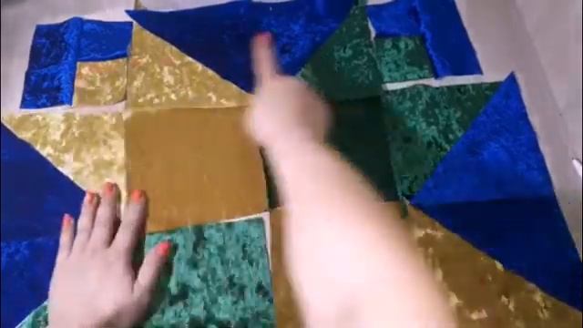 Корпе с узорами ТЮЛЬПАНЫ смотреть онлайн