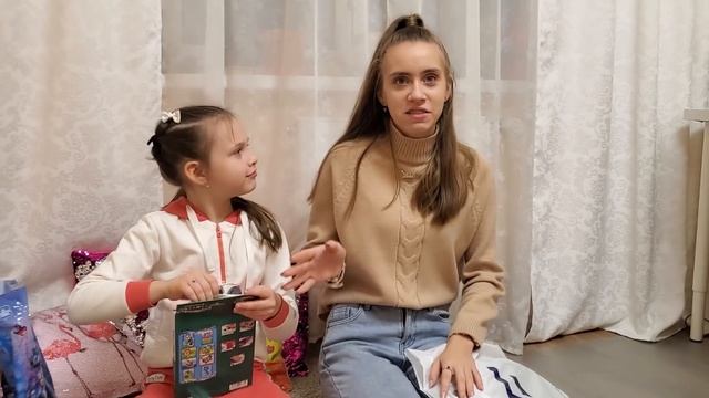 ФИКС ПРАЙС ПОКУПАЕМ И РАСПАКОВЫВАЕМ НОВОГОДНИЕ ПОДАРКИ! ЧЕЛЛЕНДЖ ЛИКА VS МИЛАНА! смотреть онлайн