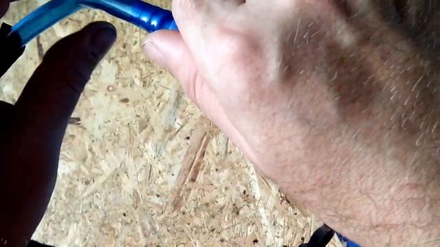 Прочный 2 л гидратор от Gearbest смотреть онлайн