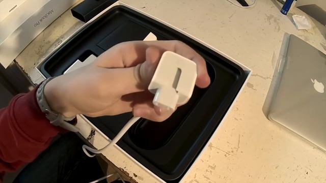 Unboxing MacBook Pro 2015 (13-inch Retina) FR смотреть онлайн