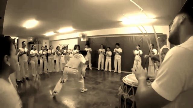 CAPOEIRA NAGÔ TRUJILLO. смотреть онлайн
