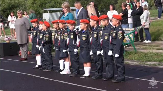 В Александровск-Сахалинском открыли кадетский класс МЧС смотреть онлайн