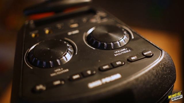 Bluetooth reproduktor s rádiem a karaoke 5946 BASS - Jipos.cz смотреть онлайн