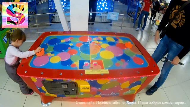Игровые автоматы. Детский развлекательный центр. Куда пойти с ребёнком на выходные. смотреть онлайн