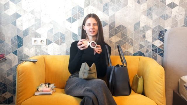 что в моей сумке // what's in my bag // российские бренды сумок // inspired by vogue смотреть онлайн