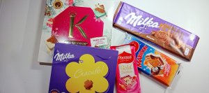 Шоколадный асмр/распаковываю и раскладываю шоколад ? приятные звуки