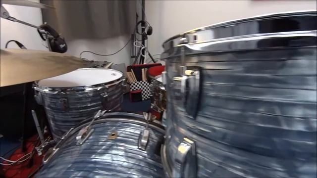 LUDWIG Classic Maple Drum Set sky blue pearl - One Stick Soundcheck смотреть онлайн