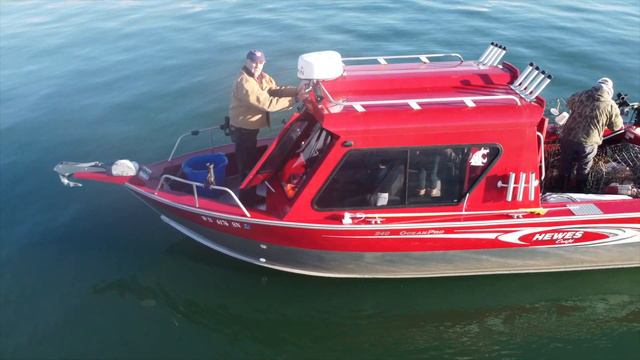 Christmas Crabbing in Samish Bay, Washington смотреть онлайн