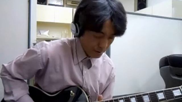 Orville - Les Paul Custom смотреть онлайн