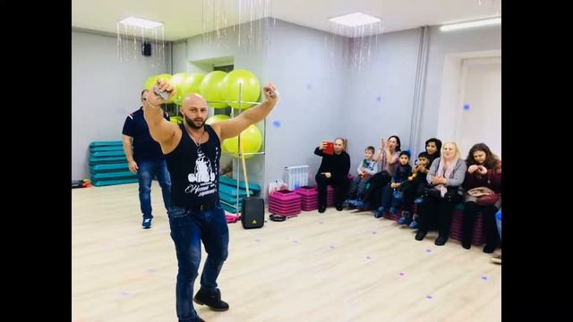 ОД "Русский Характер" на Zumba-Party в ФК «AVRORA FITNESS» 5 января. смотреть онлайн