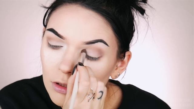 Witchy Goth Makeup + New Clothing/Merch смотреть онлайн