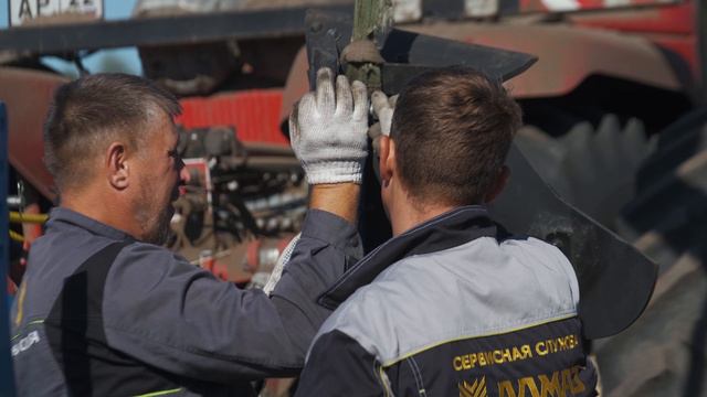 Видеоинструкция. Оборотный плуг PERESVET ППО-8-35 производства Заводов Алмаз смотреть онлайн