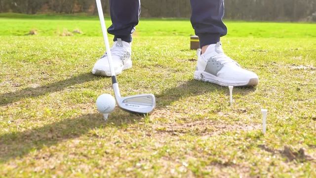 DO NOT LOOK AT THE GOLF BALL IF YOU WANT GREAT BALL STRIKING! смотреть онлайн