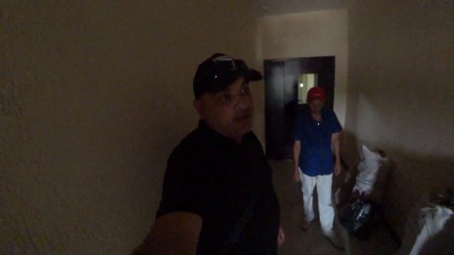 ЗАКАЗЧИЦА ВЫКИНУЛА НАШ ИНСТРУМЕНТ/НЕ ПУСКАЕТ НА ОБЪЕКТ/НЕ БЕРЁТ ТРУБКУ... смотреть онлайн