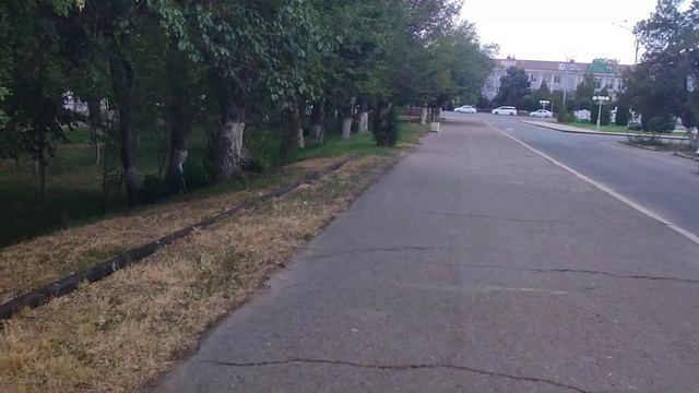 Тараз(Джамбул) По лестнице на Центральную площадь. смотреть онлайн