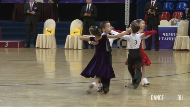 Жарков Артем - Капотина Мария, Final Viennese Waltz смотреть онлайн