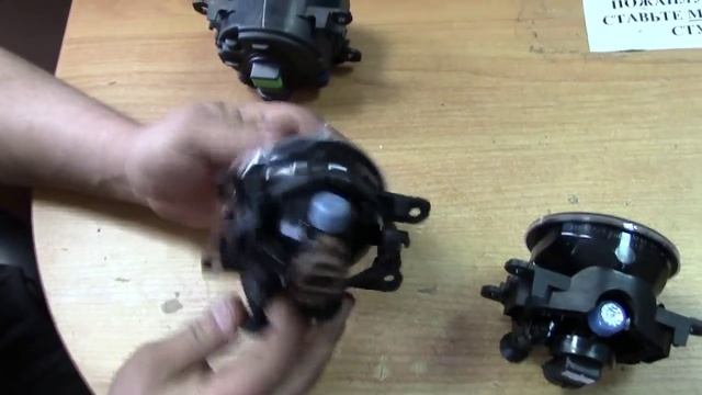 ЗАМЕНА ЛАМПОЧКИ ПРОТИВОТУМАННОЙ ФАРЫ (ПТФ) на Рено Логан, Сандеро, Дастер, Лада Ларгус смотреть онлайн