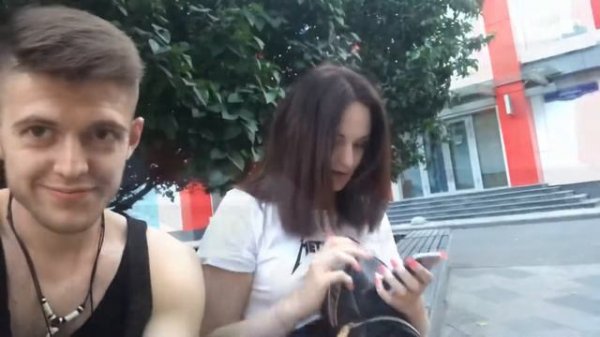 Научила иностранца русскому мату. Пранк свидание с иностранцем.