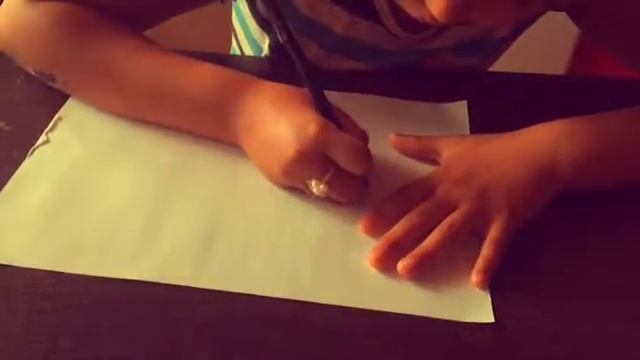 Как нарисовать волшебный цветок?