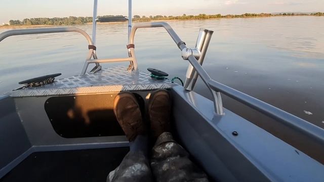 Отдыхучий BOWRIDER из России. Нос Волжанки 53 смотреть онлайн