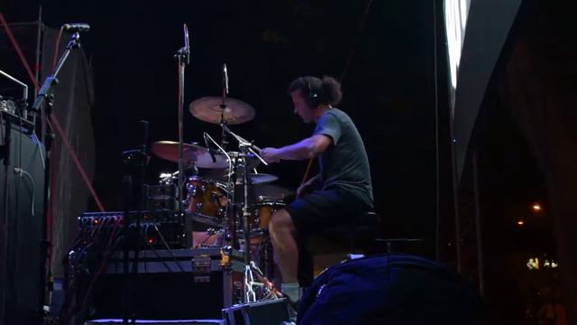 ФЛУКС - За животот и смртта смотреть онлайн