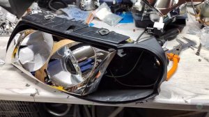 VW Passat B5+ меняем галоген на Bi LED +ДХО