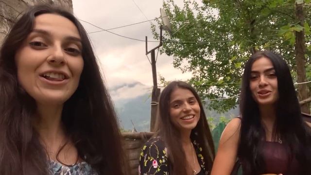 Trio Mandili - Kekela da Maro смотреть онлайн