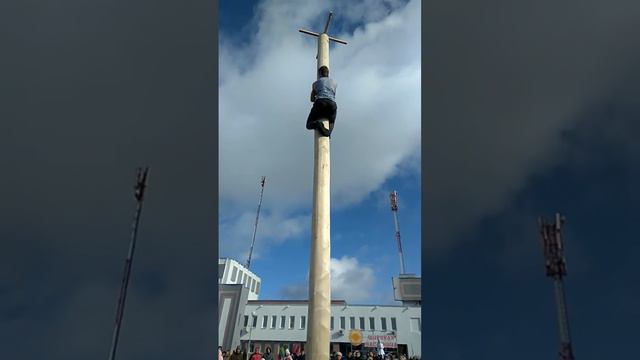 Масленица. Покорение столба. Марьина Горка смотреть онлайн