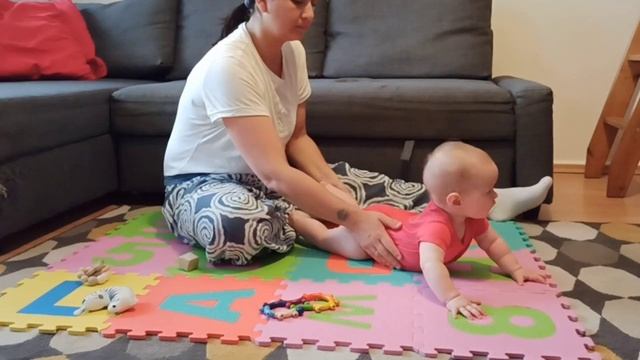 Четвереньки, с чего начать обучение | не сидит, не ползает смотреть онлайн